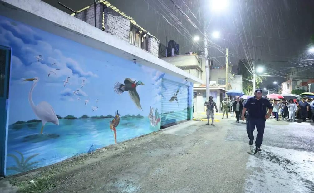 Además del nuevo sendero, el Ayuntamiento de Ecatepec realiza otros trabajos de mejoramiento como bacheo, balizamiento, limpieza e instalación de videocámaras y alarmas. Foto: Especial.
