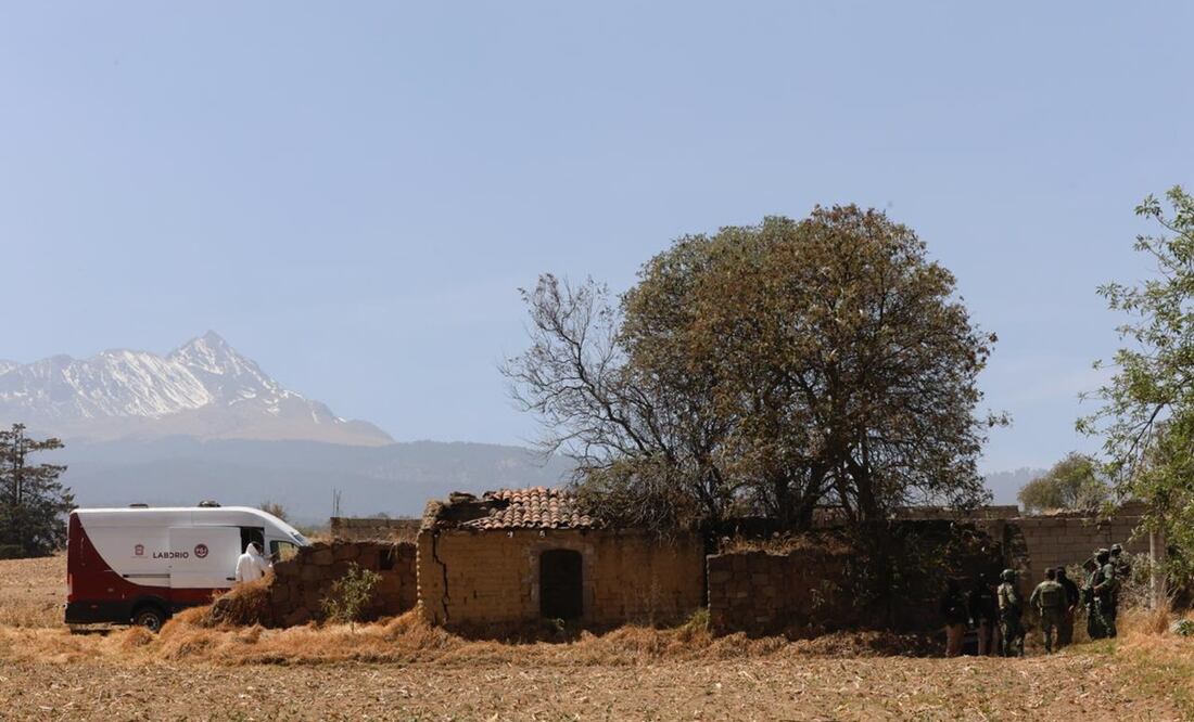 Encuentran fosa clandestina en el Valle de Toluca. Foto: Jorge Alvarado / EL UNIVERSAL