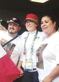 Los Bayardo costean viaje a Río con venta de chocolates