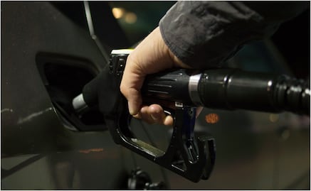 Gobierno federal y gasolineros acuerdan reducir precio del diésel; buscan reducir costo por debajo de los 28.30 pesos por litro