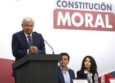 Presenta AMLO convocatoria para Constitución moral