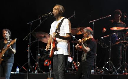 Obligan a Facebook a retirar entrevista falsa de Gilberto Gil