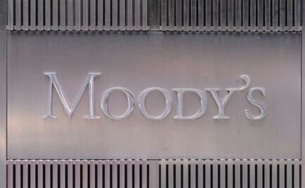 ​Baja popularidad presidencial favorecería a AMLO en 2018: Moody’s