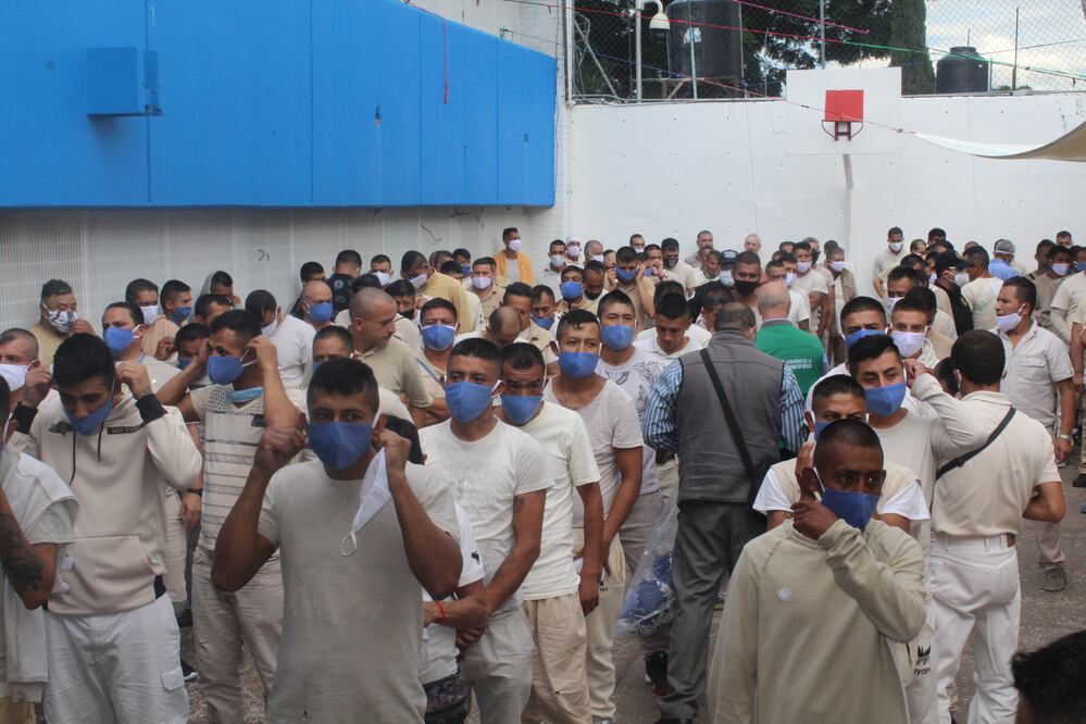 La pandemia de Covid-19 se vive en las cárceles sin sana distancia y a merced del virus