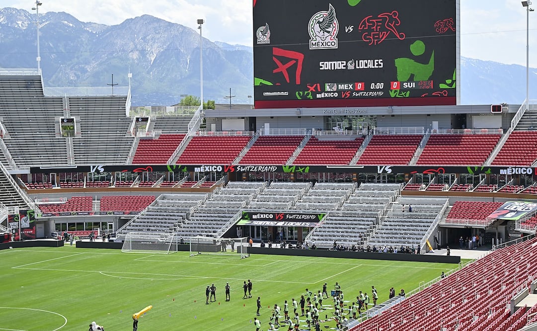 Entrenamiento de la Selección Mexicana en el Estadio Rice-Eccles, previo al partido amistoso que jugarán contra Suiza - Foto: Imago7