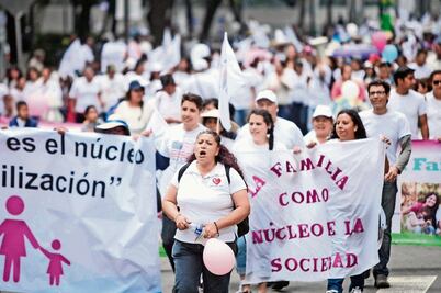 Exhortan al Congreso a rechazar uniones gay