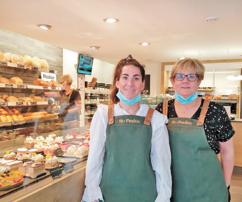 En la panadería Sint Paulus, el personal trabaja con tapabocas y guantes por la pandemia. Foto: INDER BUGARIN. EL UNIVERSAL