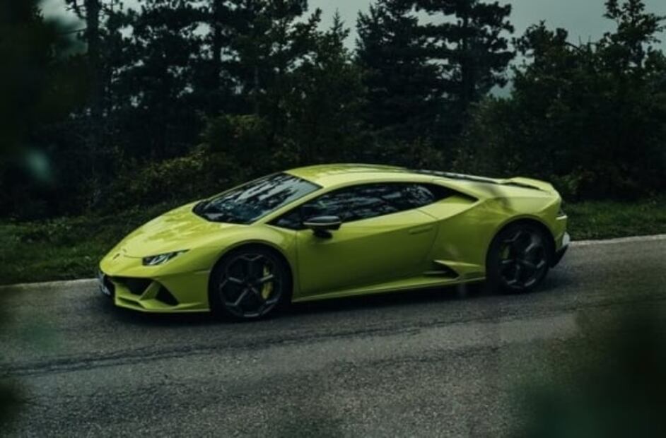 Esto te costaría tener un Lamborghini en México