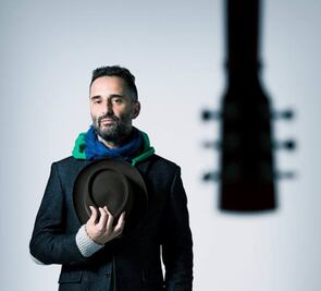 Jorge Drexler touched by Mexico