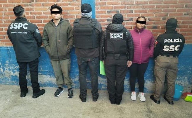 Caen nueve presuntos criminales tras cateos en CDMX y Edomex; autoridades aseguran 300 kg de marihuana y tractocamiones