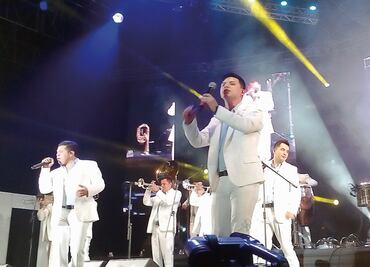 La Banda El Limón “arrolla” en Acapulco