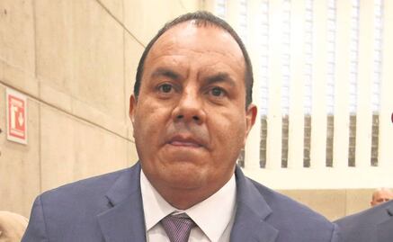 Abuchean y regañan a góbers de Morena