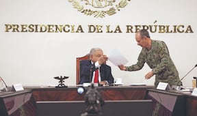 A Ojeda no lo hallan, pero sigue cobrando en la Marina; gana 150 mil al mes