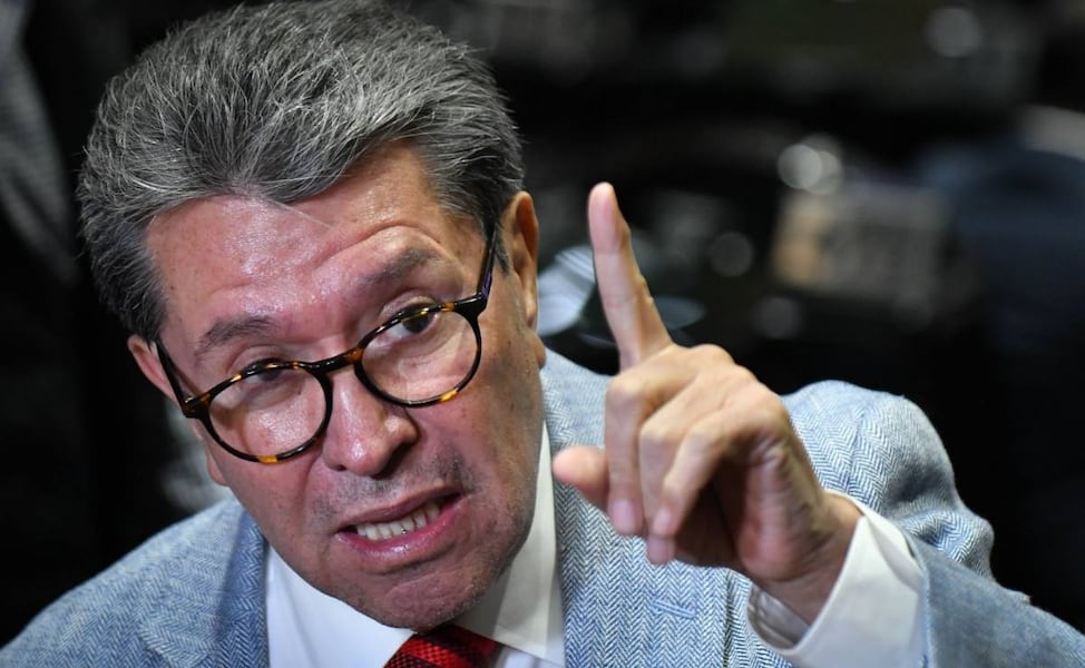 Busca Ricardo Monreal evitar que escale pleito Morena vs. Iglesia