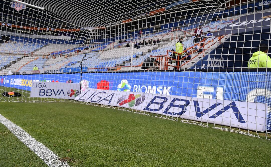 Logotipo de la Liga MX en el estadio Hidalgo - FOTO: Imago7