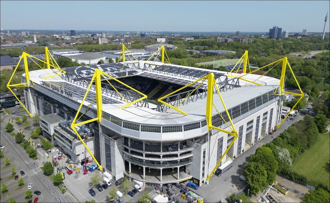 Signal Iduna Park, la casa del Borussia Dortmund - Foto: EFE