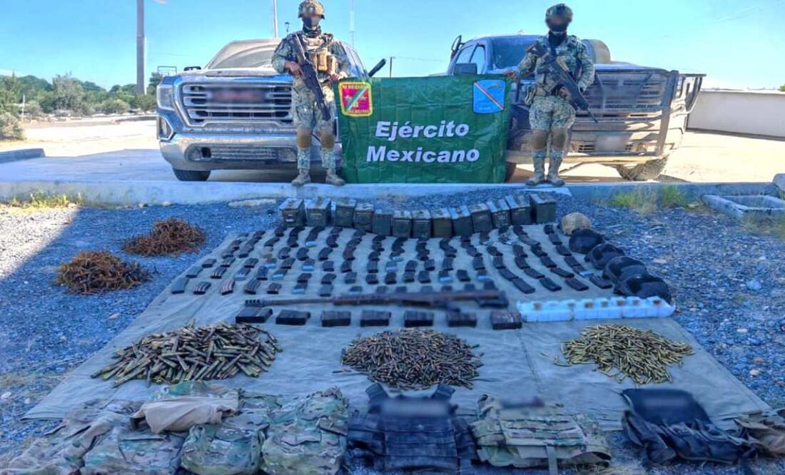 Detienen a 15 personas y aseguran armas largas, cartuchos, vehículos y droga en Abasolo, Tamaulipas (30/10/2025). Foto: Especial