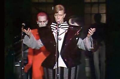 'Saturday Night Live' rinde homenaje a David Bowie