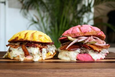 Esta es la hamburguesa de concha que se volvió viral