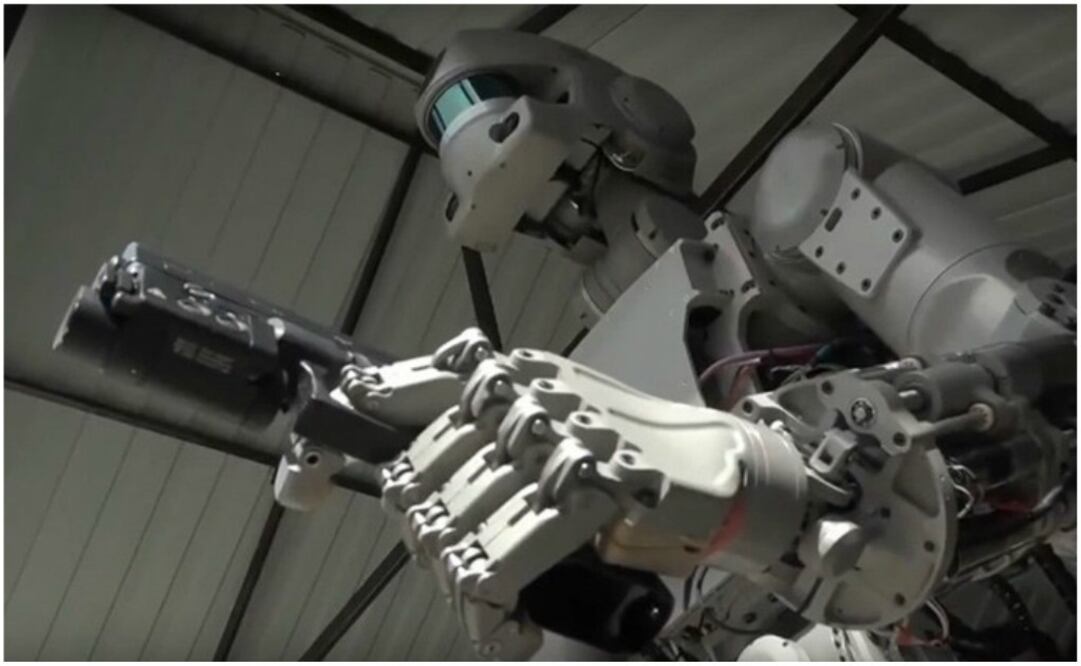 El robot fue creado originalmente para emplearse en misiones de rescate hasta que se comenzaron a sugerir usos militares