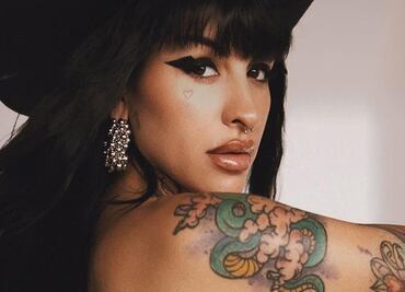 Descubre cómo es el rostro de Cazzu, novia de Nodal, sin una gota de make up