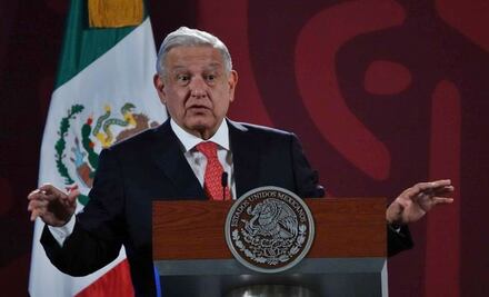 AMLO asegura que cumplirá con su compromiso de resolver el caso Ayotzinapa