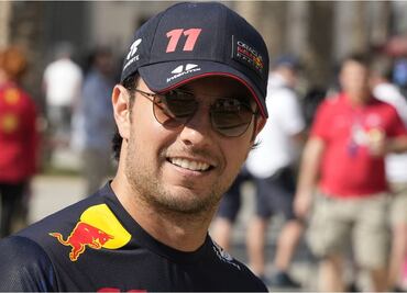 Checo Pérez es el más rápido en la primera práctica libre del GP de Bahrein