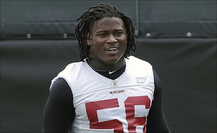 Detienen a jugador de 49ers por violencia doméstica