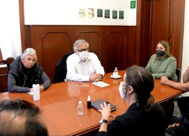 Segob entabla diálogo con víctimas que ingresaron por la fuerza a la dependencia