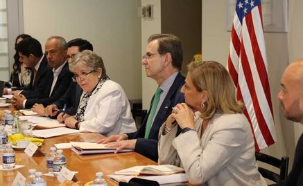 Canciller Alicia Bárcena acuerda “potente agenda” con organizaciones hispanas en Washington