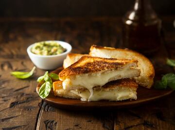 ¿Qué sucede si comes queso todos los días?