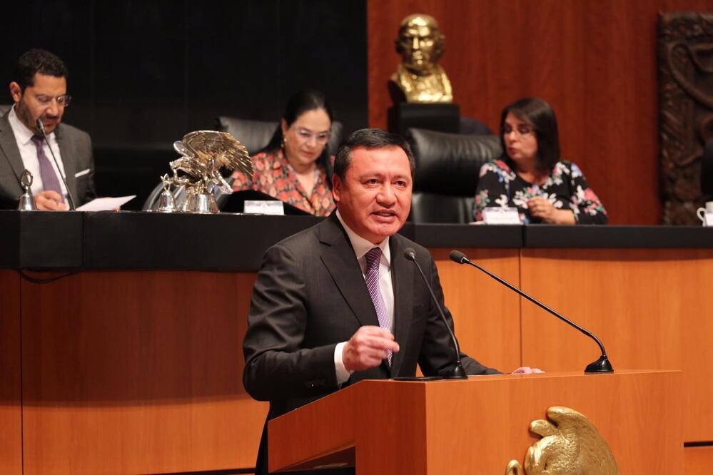 Miguel Ángel Osorio Chong, coordinador del GPPRI en Senado. Foto: Comunicación Social del Senado 