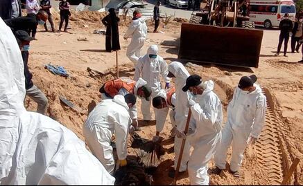 Recuperan 73 cadáveres más de la fosa común de Khan Yunis en Gaza y el total sube a 283