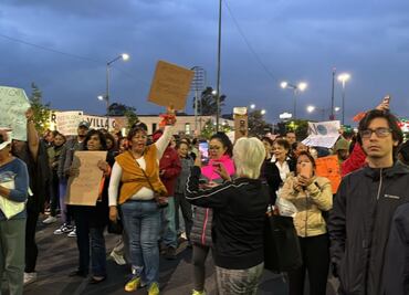 Realizan protesta frente a supermercado de Coapa por presunta agresión de policía a perrita; lomito se encuentra bajo cuidado