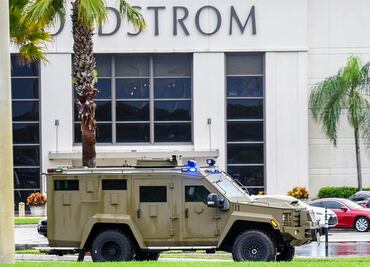 Policía evacua centro comercial en Florida por reporte de tiroteo