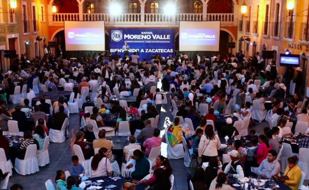 Tomada de @RafaMorenoValle