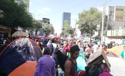 CNTE instala plantón en Segob para exigir diálogo