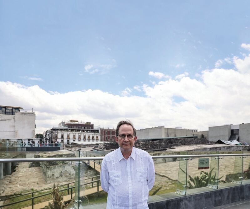 El escritor Pedro Ángel Palou cuenta en su novela México 500 años de historia de una ciudad que se destruye y se rehace, que acoge y vive en la utopía. Foto: PLANETA