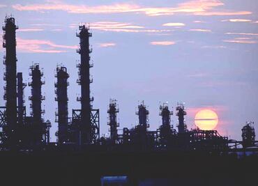 Petróleo mexicano sube a 66.22 dólares, su mayor precio desde el sexenio de Peña Nieto