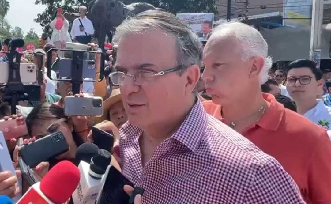 Ebrard aseguró que están pensando en aceptar la propuesta de un debate entre corcholatas presidenciales. Foto: Especial