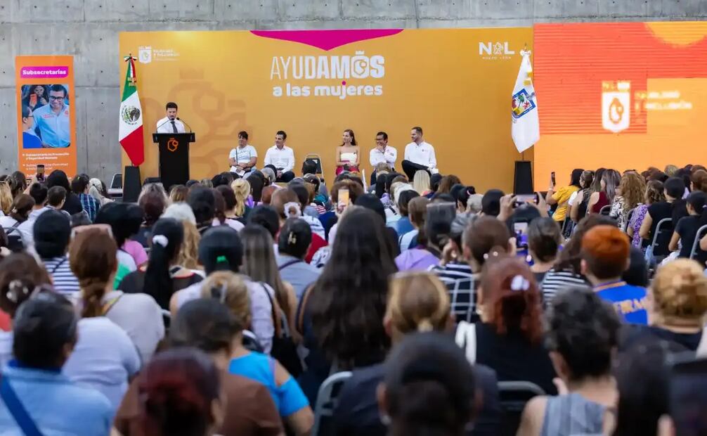 Nuevo León ampliará programa "Ayudamos a las Mujeres"; Samuel García busca llegar a 160 mil beneficiarias.
Foto: Especial.