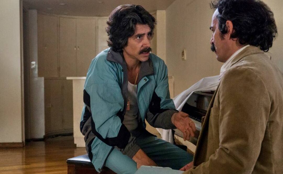 Luis Rey le hace prometer a Tito que no le revelará a Luis Miguel el paradero de Marcela FOTO: CORTESÍA NETFLIX