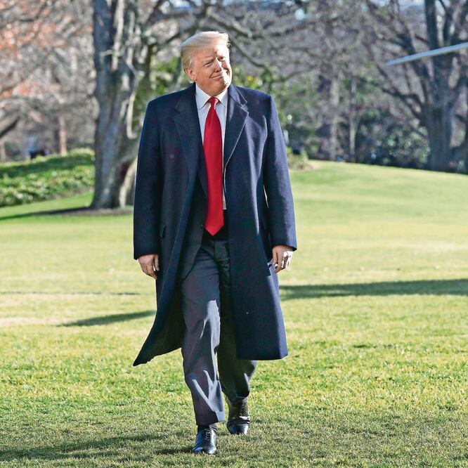 Su peor momento. El cierre de gobierno ha causado que medios cataloguen esta etapa como la peor de Donald Trump. CHRIS KLEPONIS. EFE