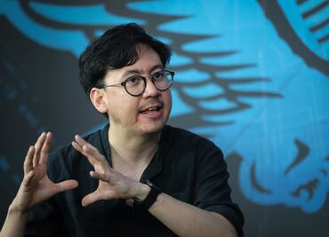 No, levantarte a las cinco no te hará millonario; Máximo Jaramillo derriba mitos de la meritocracia