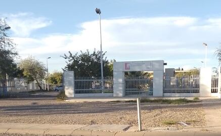 Padres de familia de secundaria en Hermosillo exigen clases presenciales para sus hijos