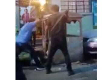 Videograban ataque a perro pitbull en Puebla