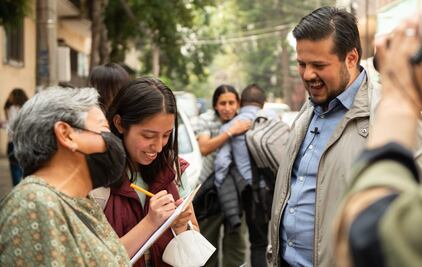 Morena CDMX busca recolectar firmas para elevar a rango constitucional Mi Beca para Empezar y la Escuela es Nuestra