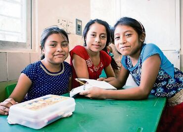 Niños trilingües quieren ayudar al desarrollo de Kimbilá