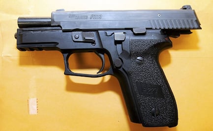 Adolescente de 15 años genera pánico en secundaria de Jalisco por mostrar arma, reportan