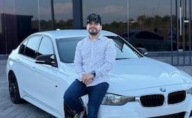 Familiares y amigos dan el último adiós al influencer César Gastélum en Sinaloa; será sepultado en la ciudad de Guamúchil 